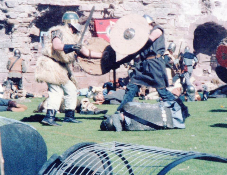 1986 - Rhuddlan Castle - 554644_4625893571756_287131110_n.jpg