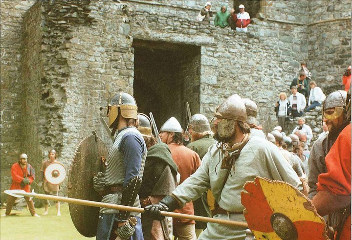 1989 - ~Denbigh Castle - 155026_469792609638_5908860_n.jpg