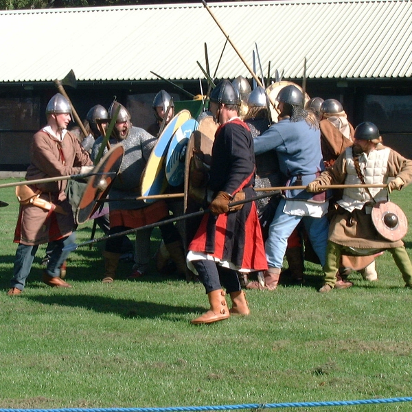 Largs 2003-Battle at campsite 2.jpg