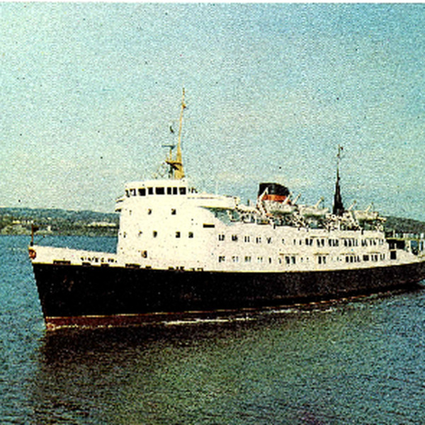 1979 - Isle of Man ferry postcard .pdf