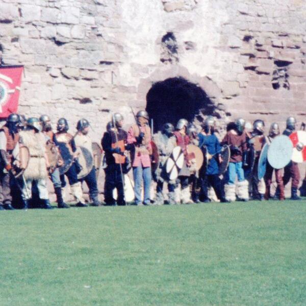 1986 - Rhuddlan Castle - 395353_4625895571806_195165179_n.jpg