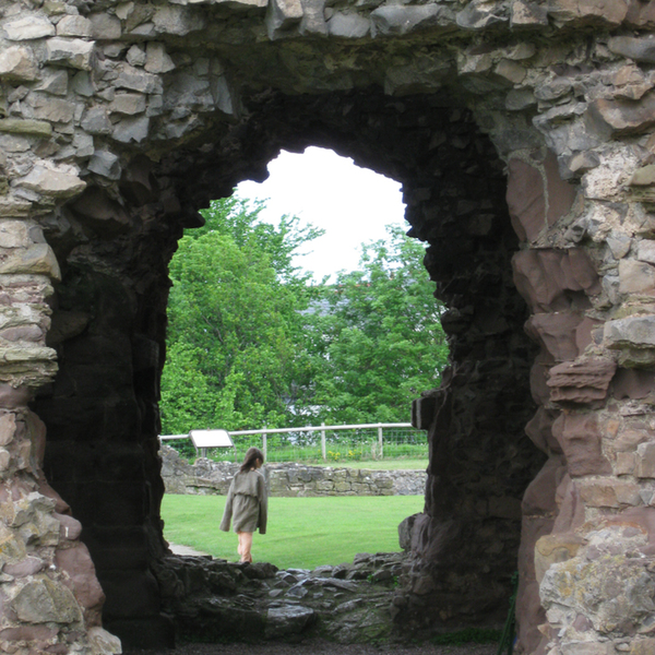 photographybyduncanholmes_4658922281_Rhuddlan Castle-16.jpg