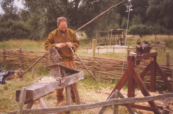 Pole lathe.jpg