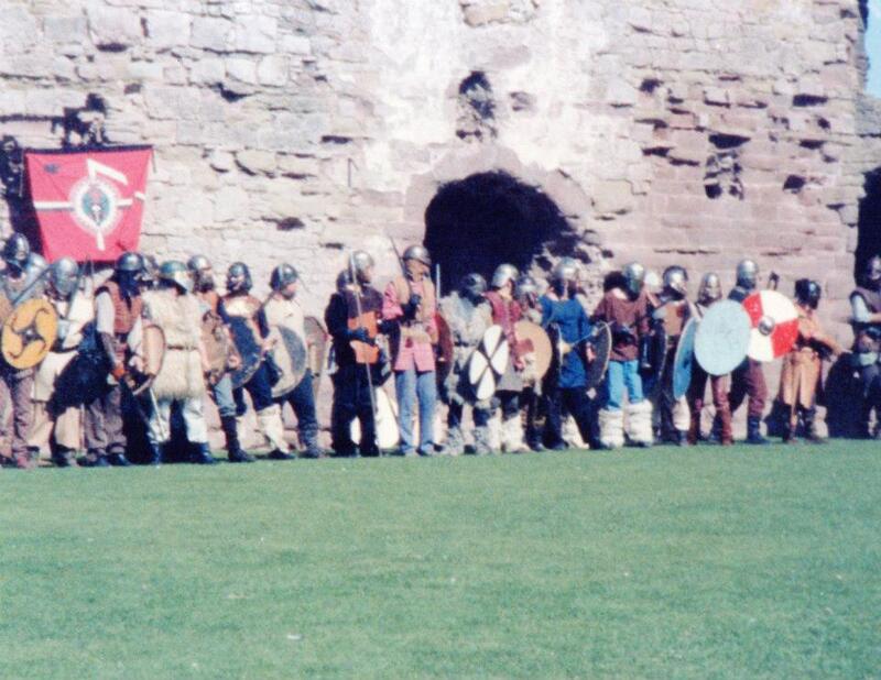 1986 - Rhuddlan Castle - 395353_4625895571806_195165179_n.jpg